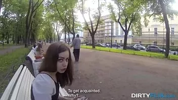play Dirty flix - najlepsze pieprzone ubezpieczenie Rita Milan