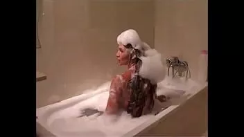 Jouer Le foamtage (mousse pmv) secoue-le