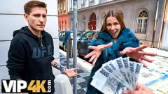 Играть Чешская девушка Алексис Кристал сердито трахается в нижнем белье и чулки - забегайте его, если любите его