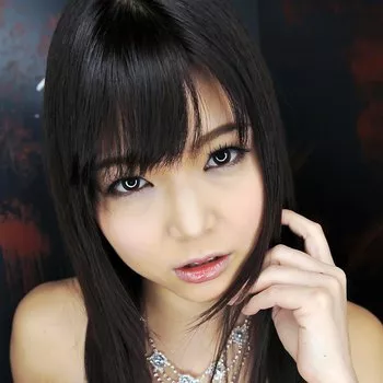 Порнозвезда Megumi Shino