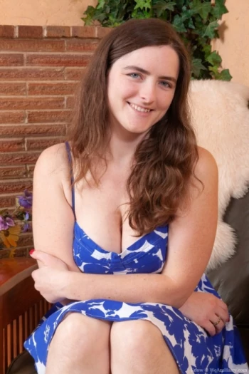 Porno Yıldızı Raven Snow