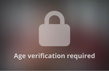 Pornostar Aria Carson