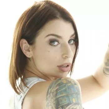 Bintang porno Ivy Lebelle